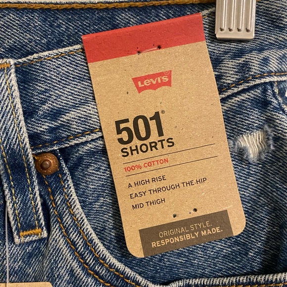 Levi’s 501 Shorts NWT Size 25 - never worn - Picture 3 of 8